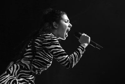551639077da023 charli xcx p